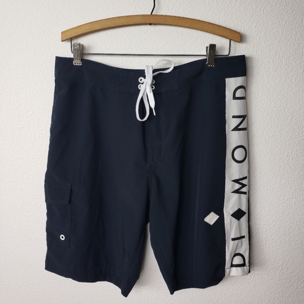 DIAMOND SUPPLY CO. SWIM SHORTS⭐